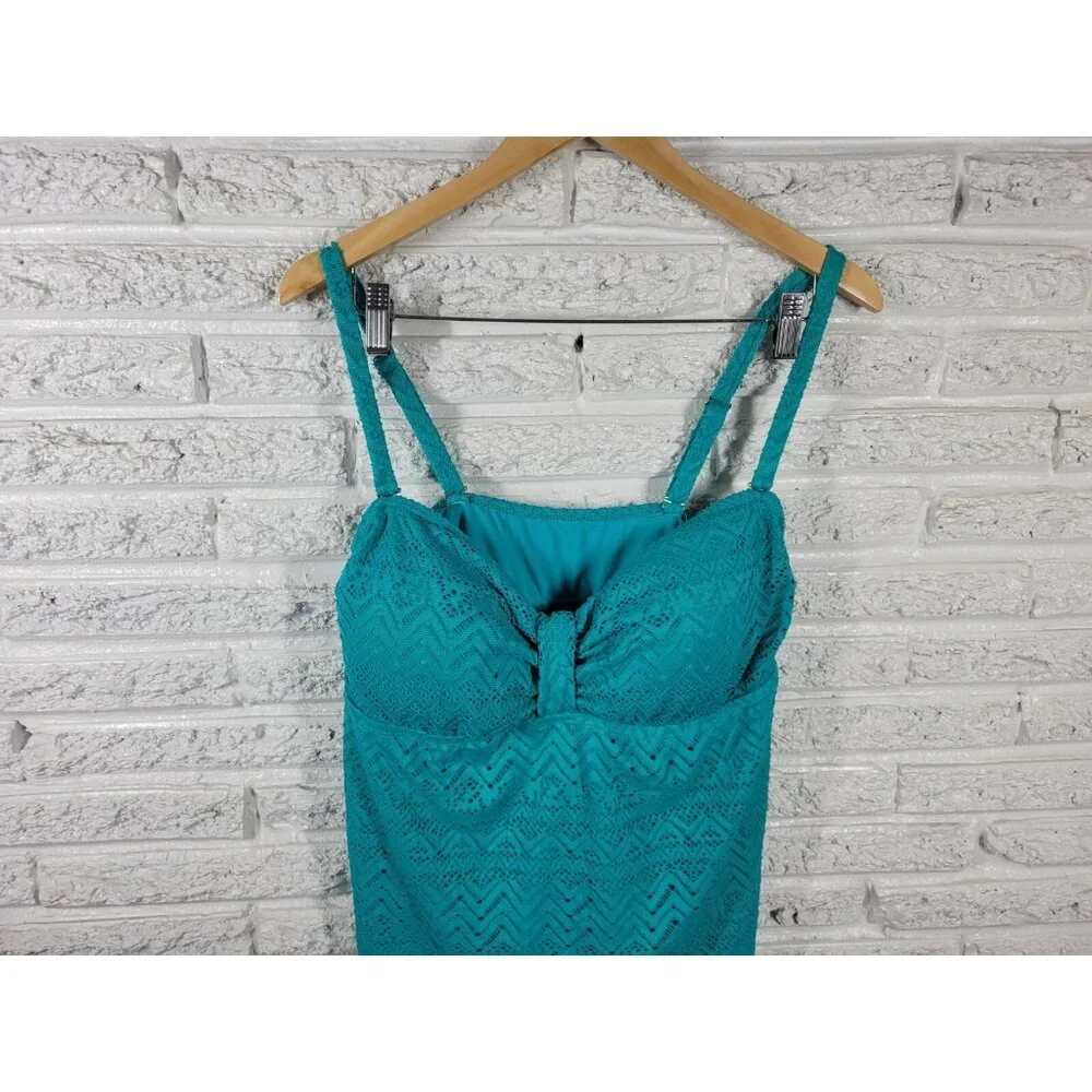 Catalina Swim Top 2X Plus Size Aqua Blue Tankini Lace Accents Adjustable BLU140E